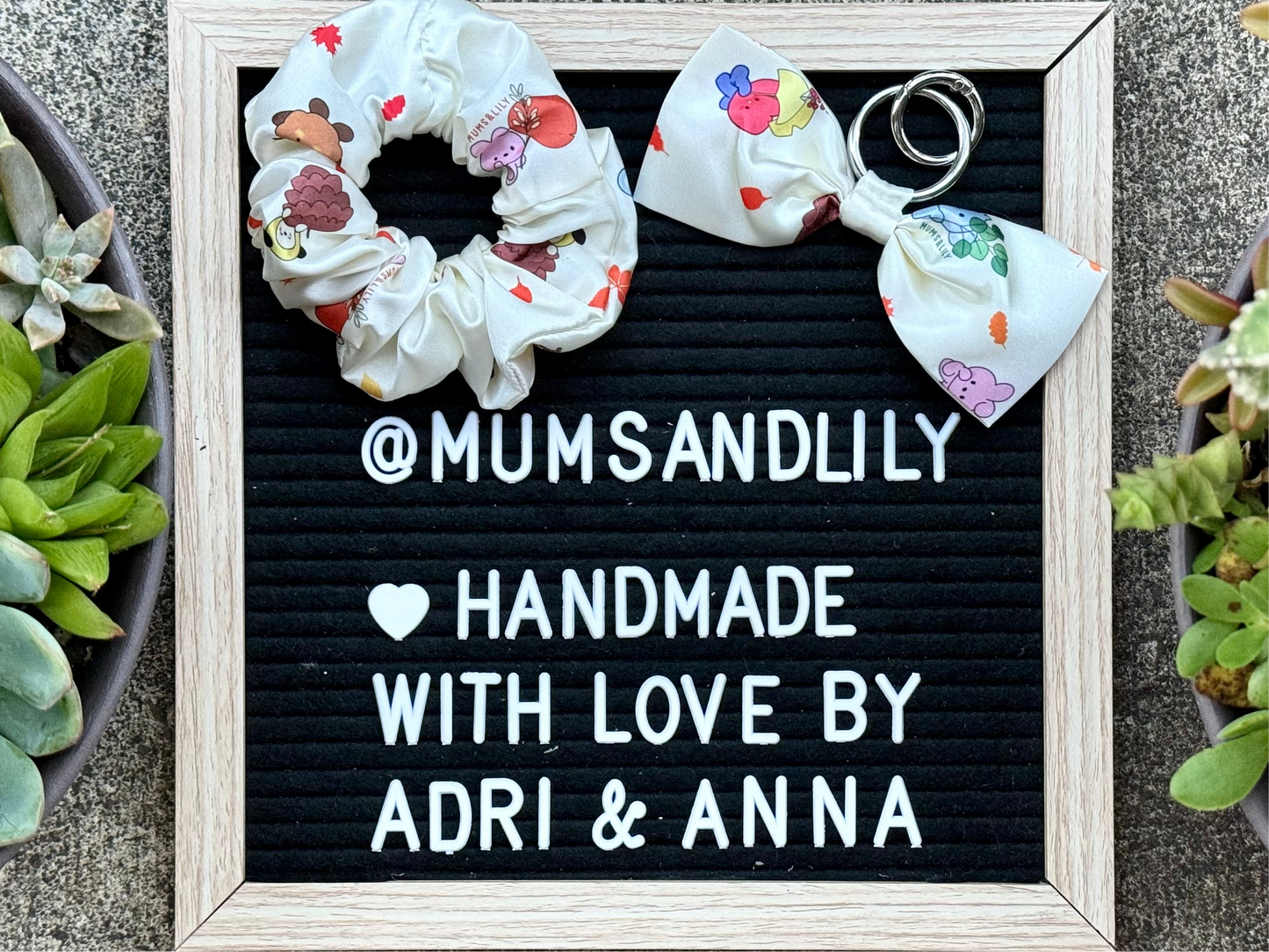 Combo - Scrunchie & Bow Bag Charm