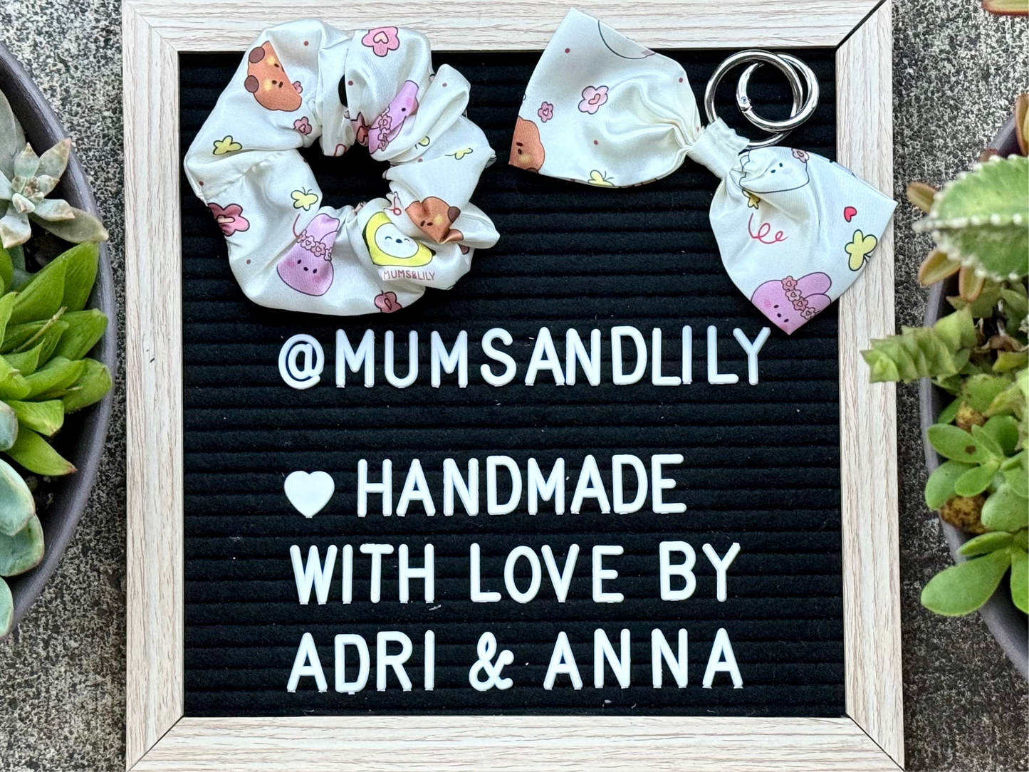 Combo - Scrunchie & Bow Bag Charm