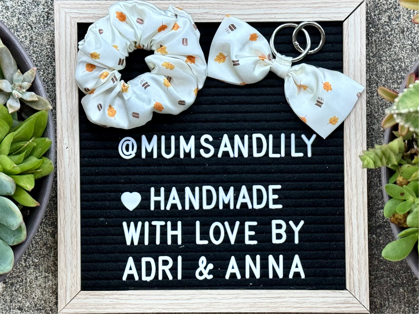 Combo - Scrunchie & Bow Bag Charm